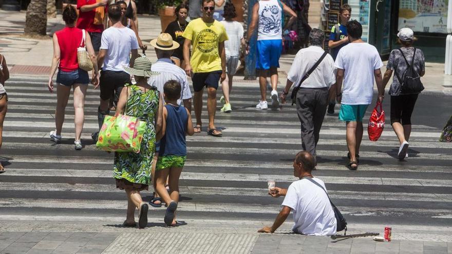 El TSJ acepta que Vox se persone en la causa abierta contra la ordenanza de mendicidad de Alicante