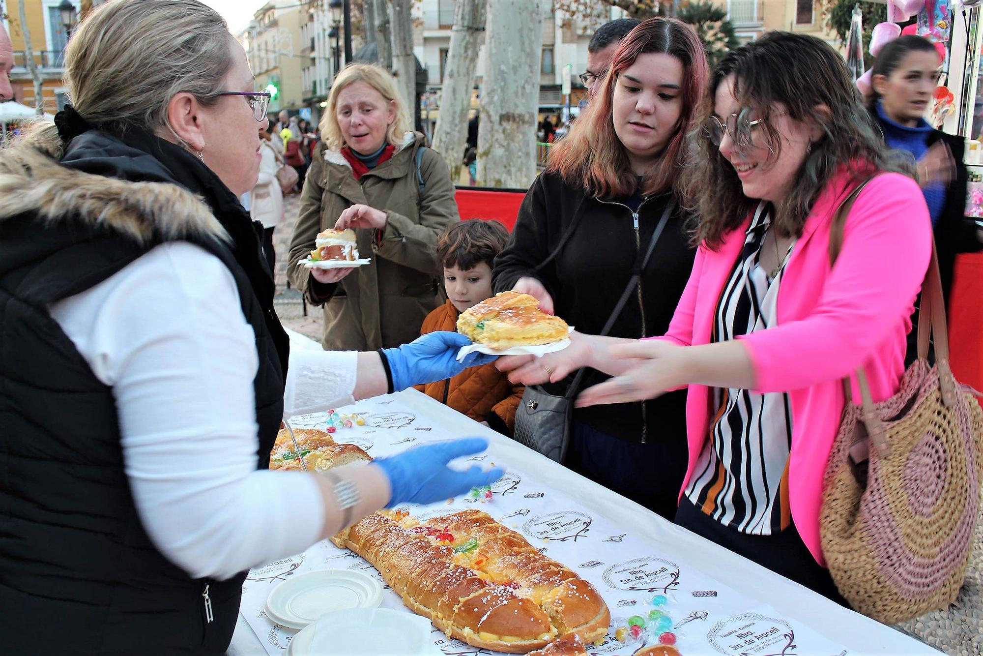 El roscón gigante y solidario vuelve a Lucena