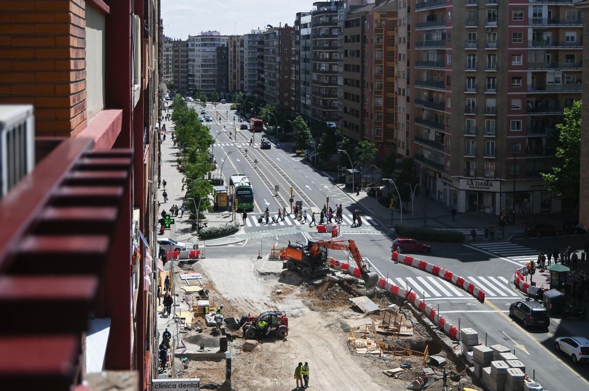 Obras en la avenida Navarra, esta semana.
