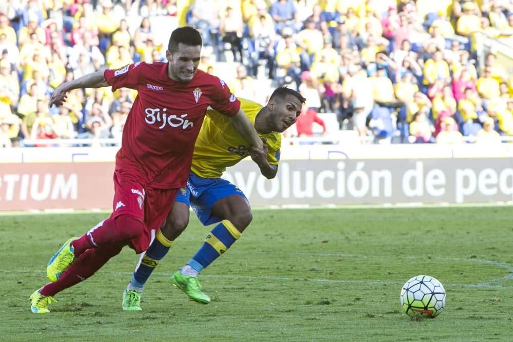 UD Las Palmas 1 - 1 Sporting de Gijón