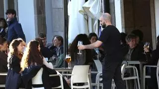 El capital gana la partida a los salarios en A Coruña: el poder adquisitivo del sueldo se congela mientras otras rentas crecen