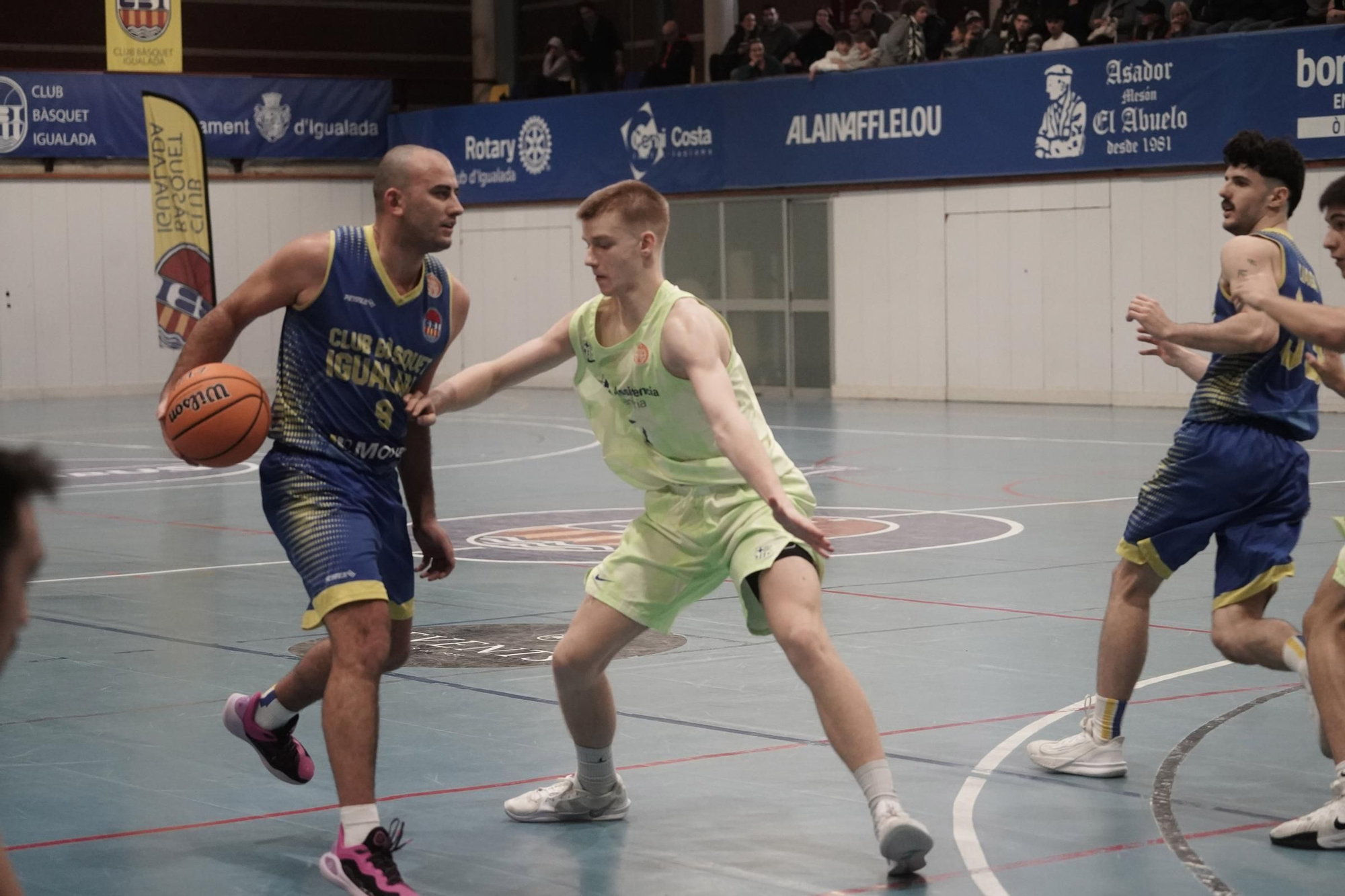 Imatges del Monbus Igualada - Barça B