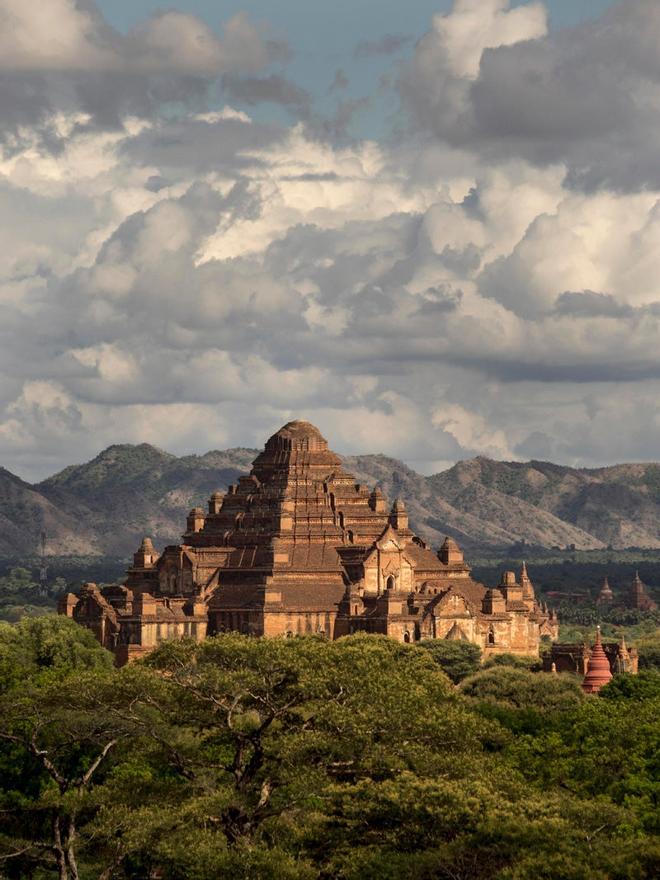 En un área de Bagan de solo 42 kilómetros cuadrados se levantan miles de templos