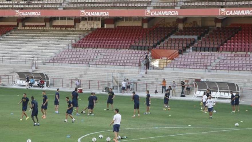 Albés asegura que el Eldense tiene un 40 por ciento de opciones de eliminar al UCAM