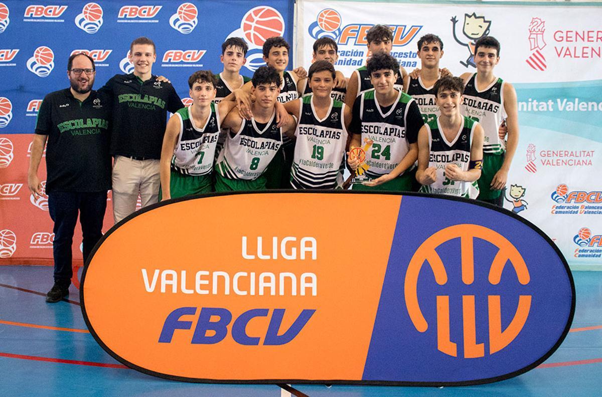 Campeón Cadete Masculino: CB Escolapias.