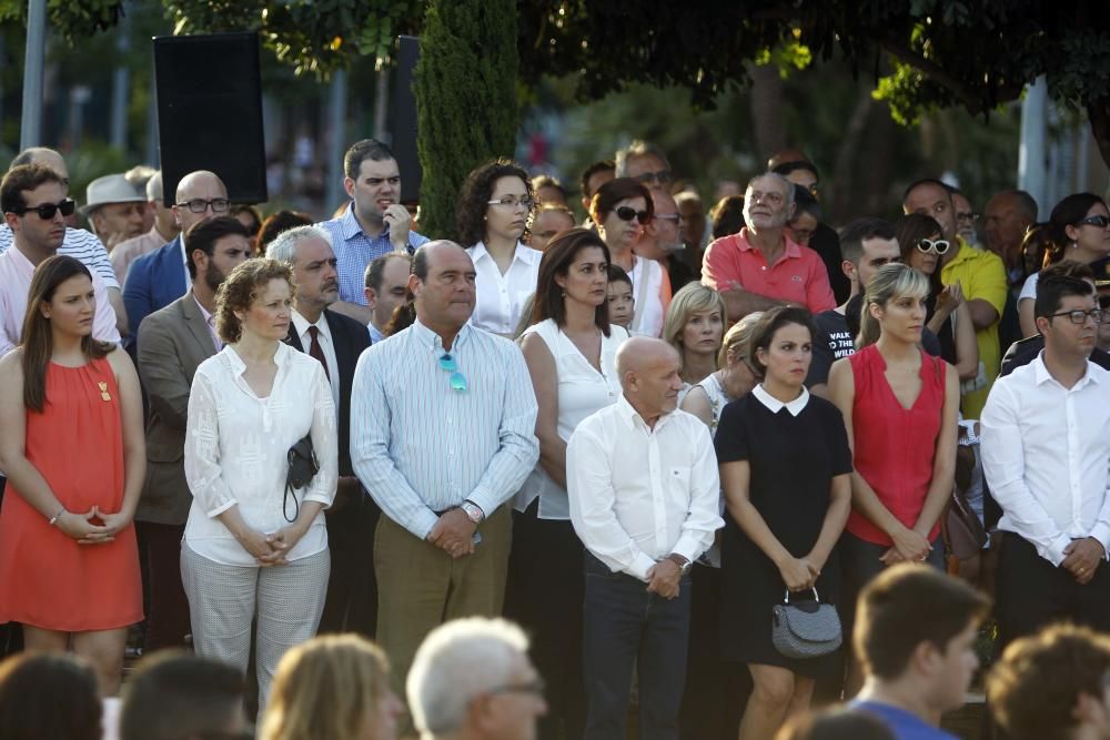 Inauguración del monumento homenaje a las víctimas del metro en el décimo aniversario del accidente