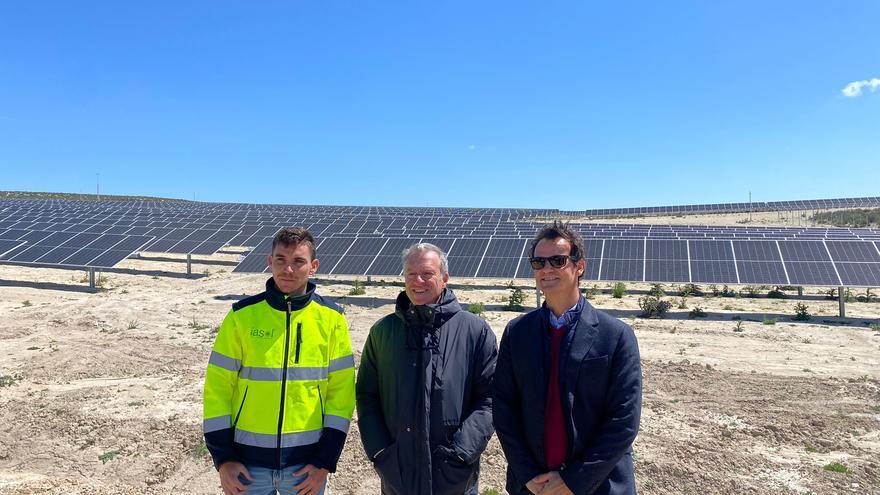 Los fotovoltaicos auguran un freno inversor por el nuevo impuesto