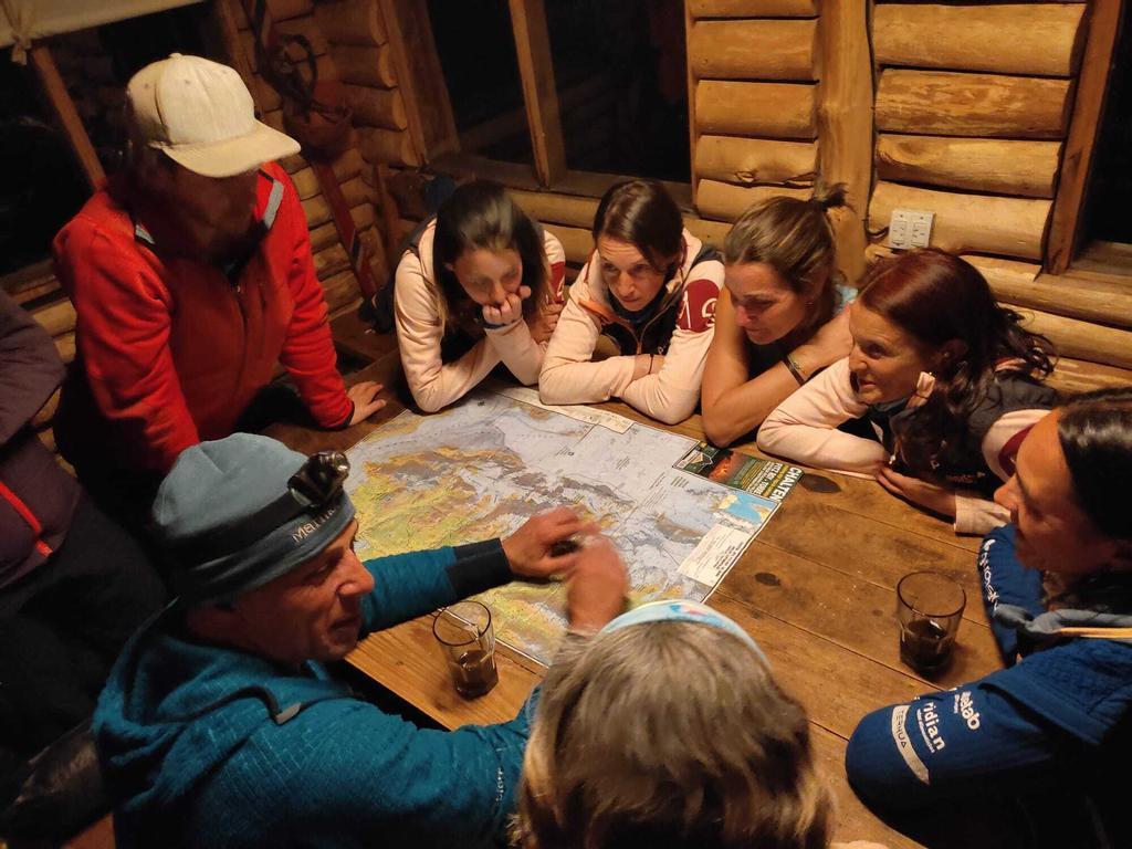 Briefing para la siguiente etapa.