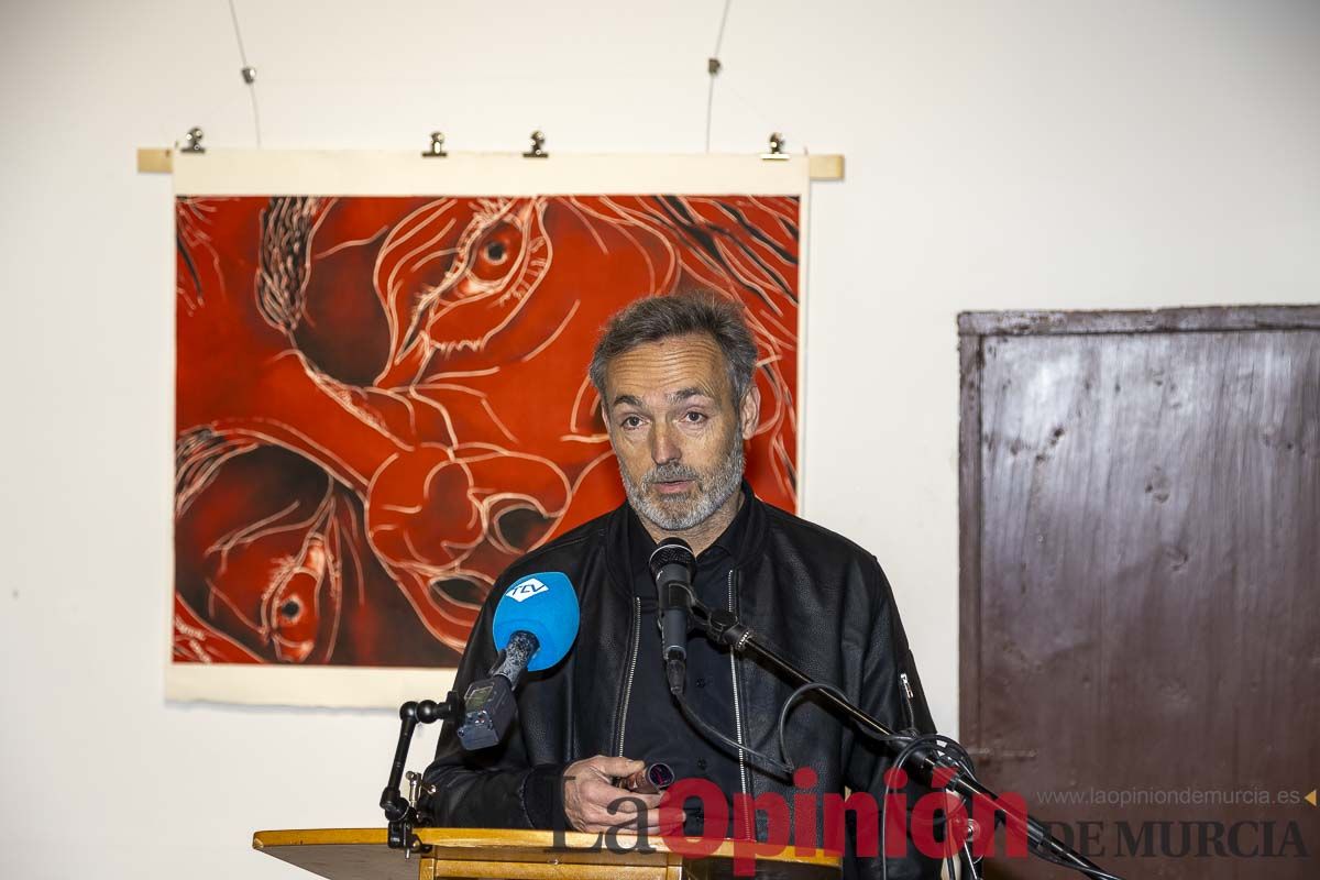 Descubre en imágenes la exposición 'Te llamaré tristeza', basada en la obra del escritor caravaqueño Miguel Sánchez Robles