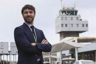 El director del aeropuerto de Asturias: "El AVE no es competencia, sino un complemento"
