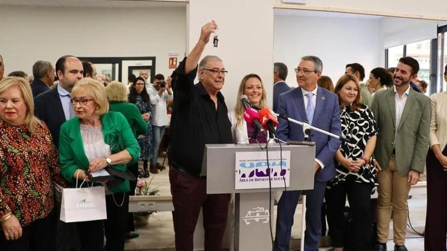 Rincón inaugura un centro de participación para los mayores