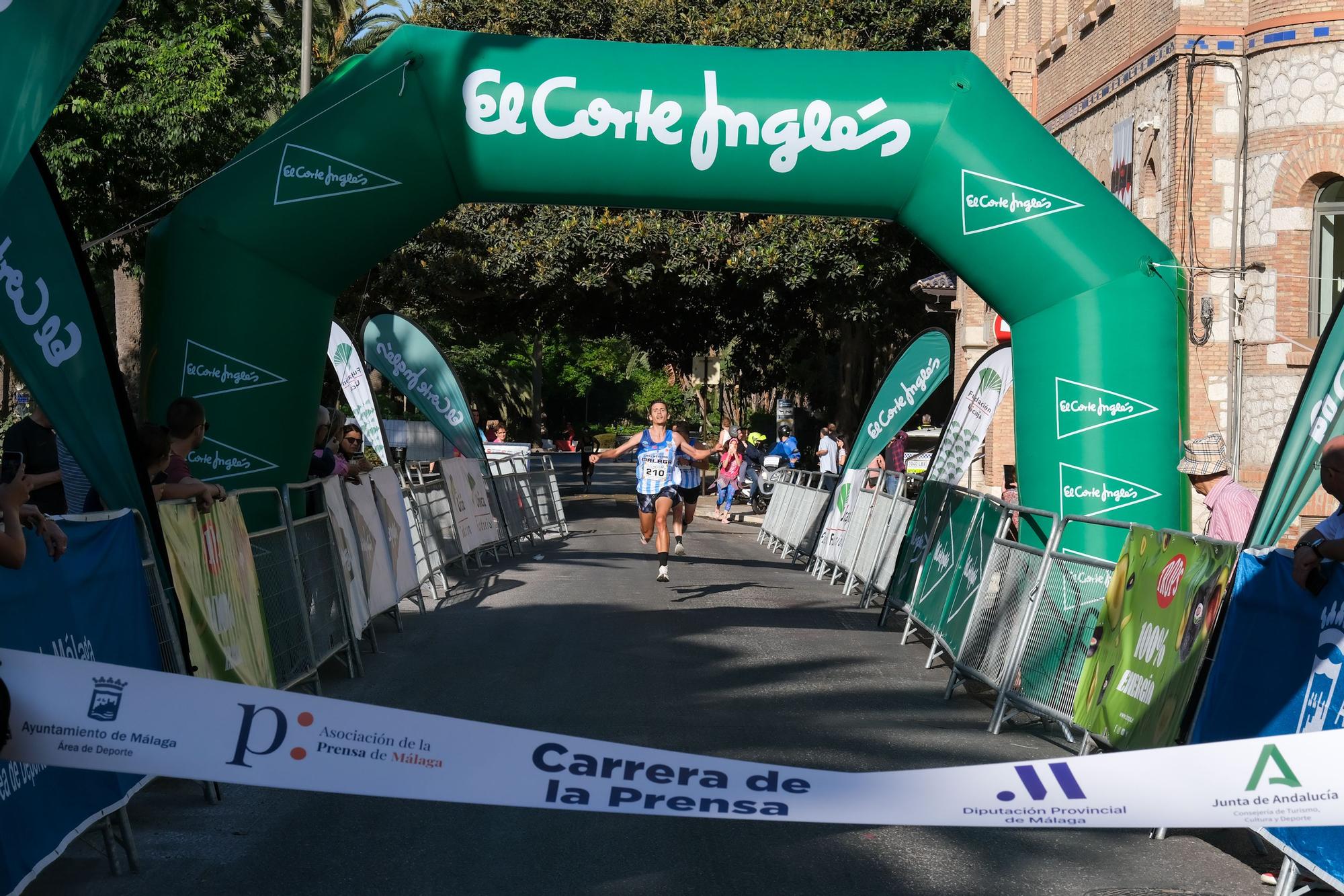 Más de 1.000 personas corren por la Libertad de Prensa en Málaga