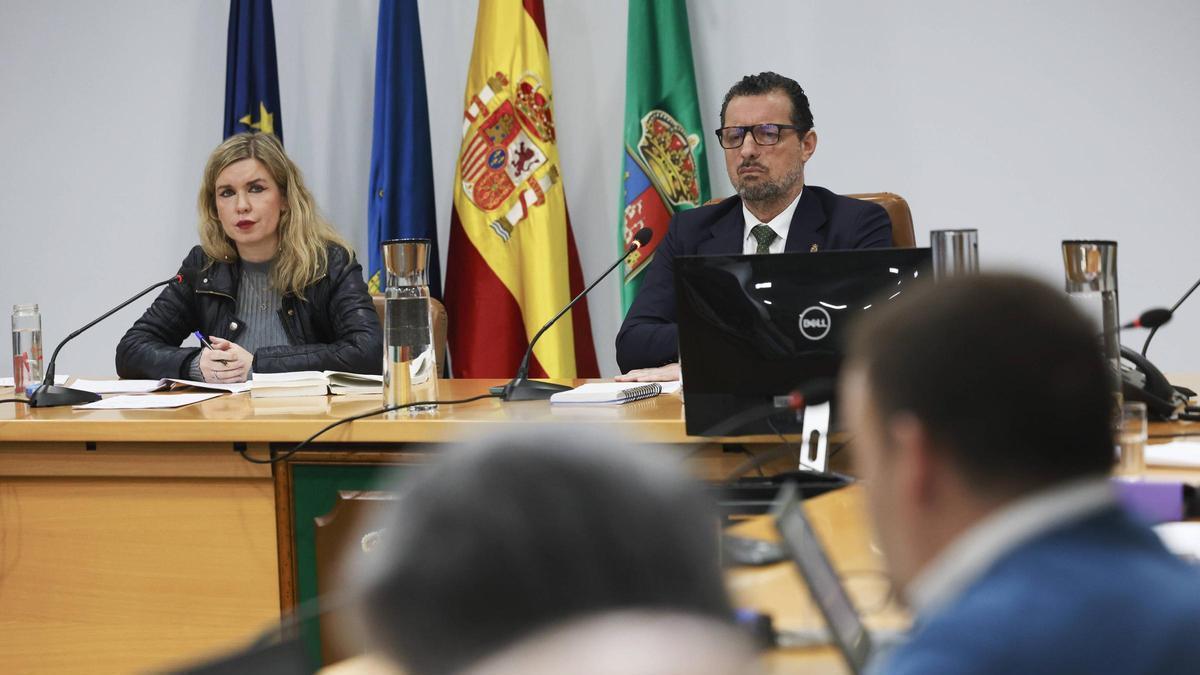 Eloy Alonso, Alcalde de Castrillón, durante un pleno