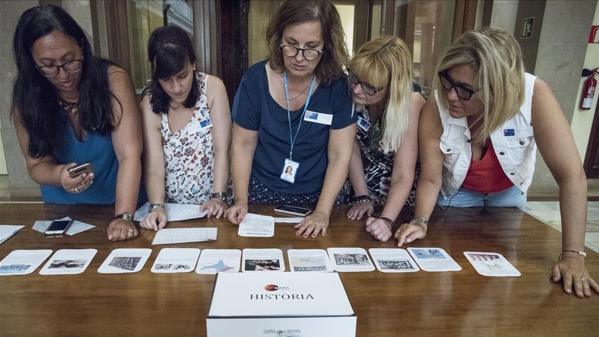 rjulve44360841 barcelona  17 07 18  participantes del refugee escape room o180719174932