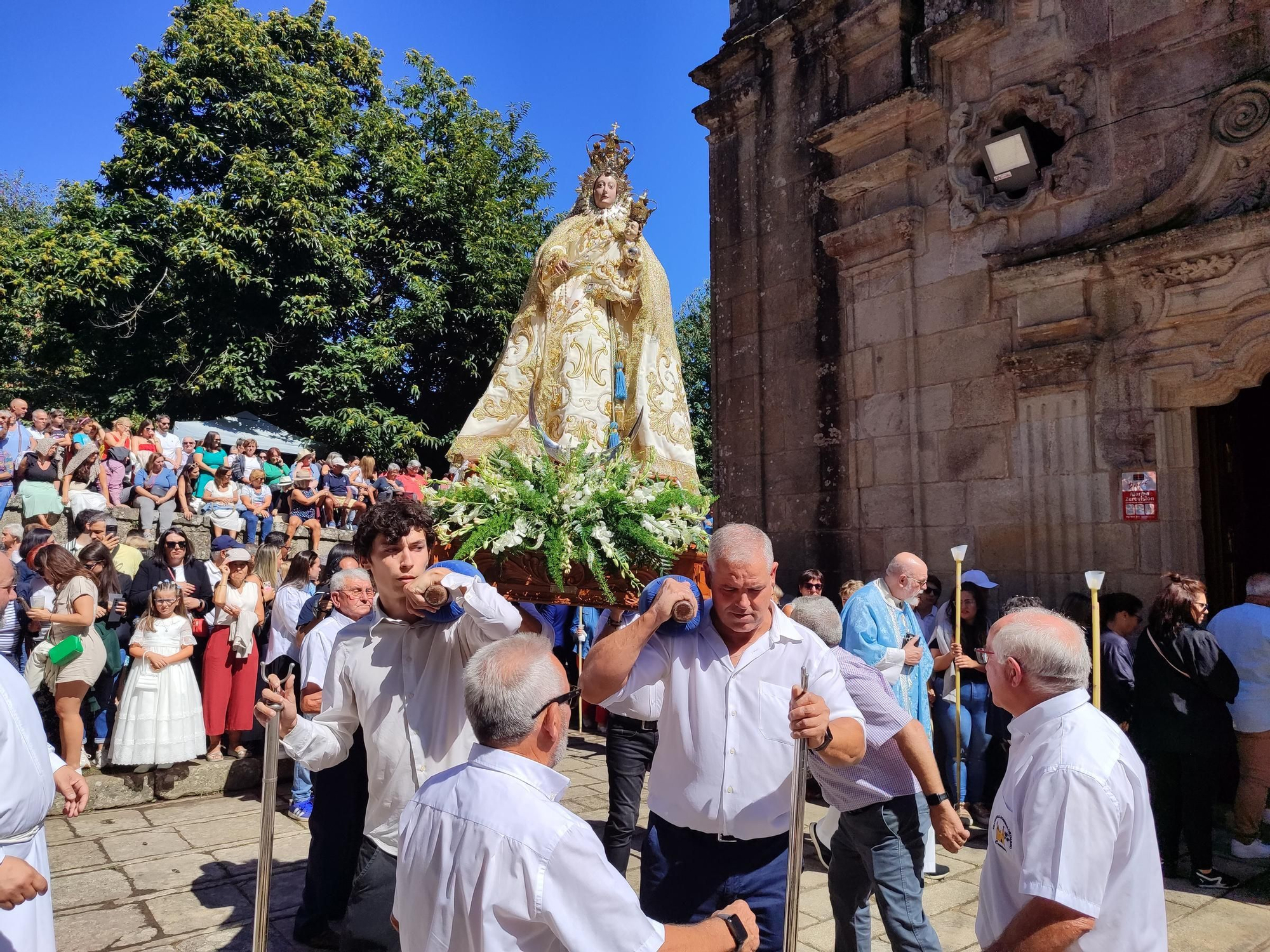 DIA GRANDE FESTIVIDAD ROMERIA DARBO CANGAS