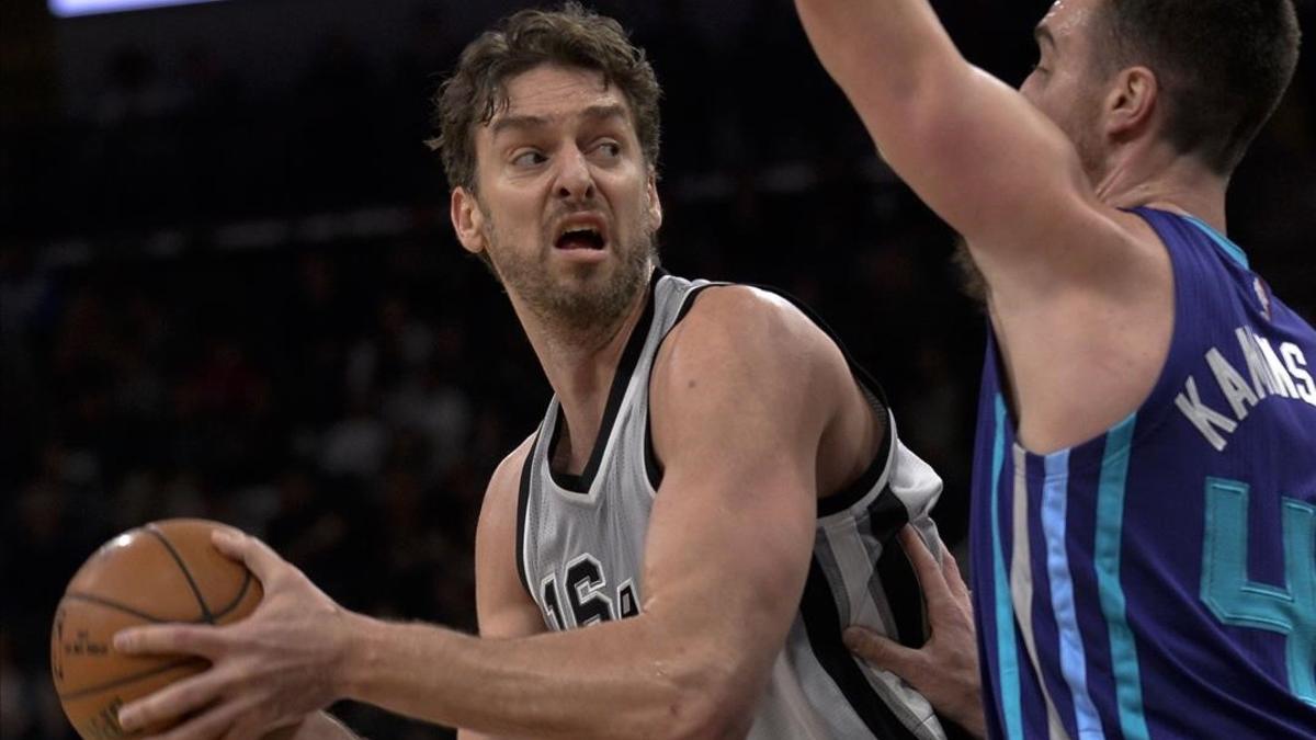 Pau Gasol no está seguro de su participación en el Eurobasket. Tras la temporada tomará una decisión.