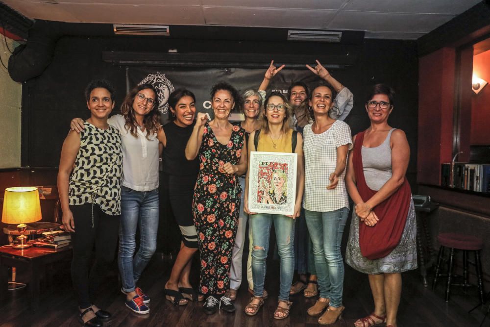 Elena Vallés recibe el premio ´Ditada de Mel´