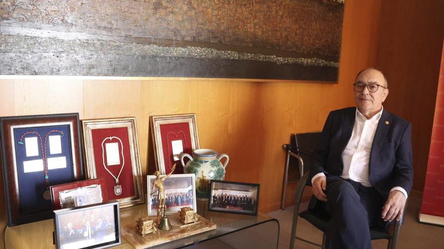 Enrique Oliveira, presidente de la Cámara de Comercio de Zamora: "Aquí se viene a sumar entre todos para ayudar al empresariado, no a imponer"