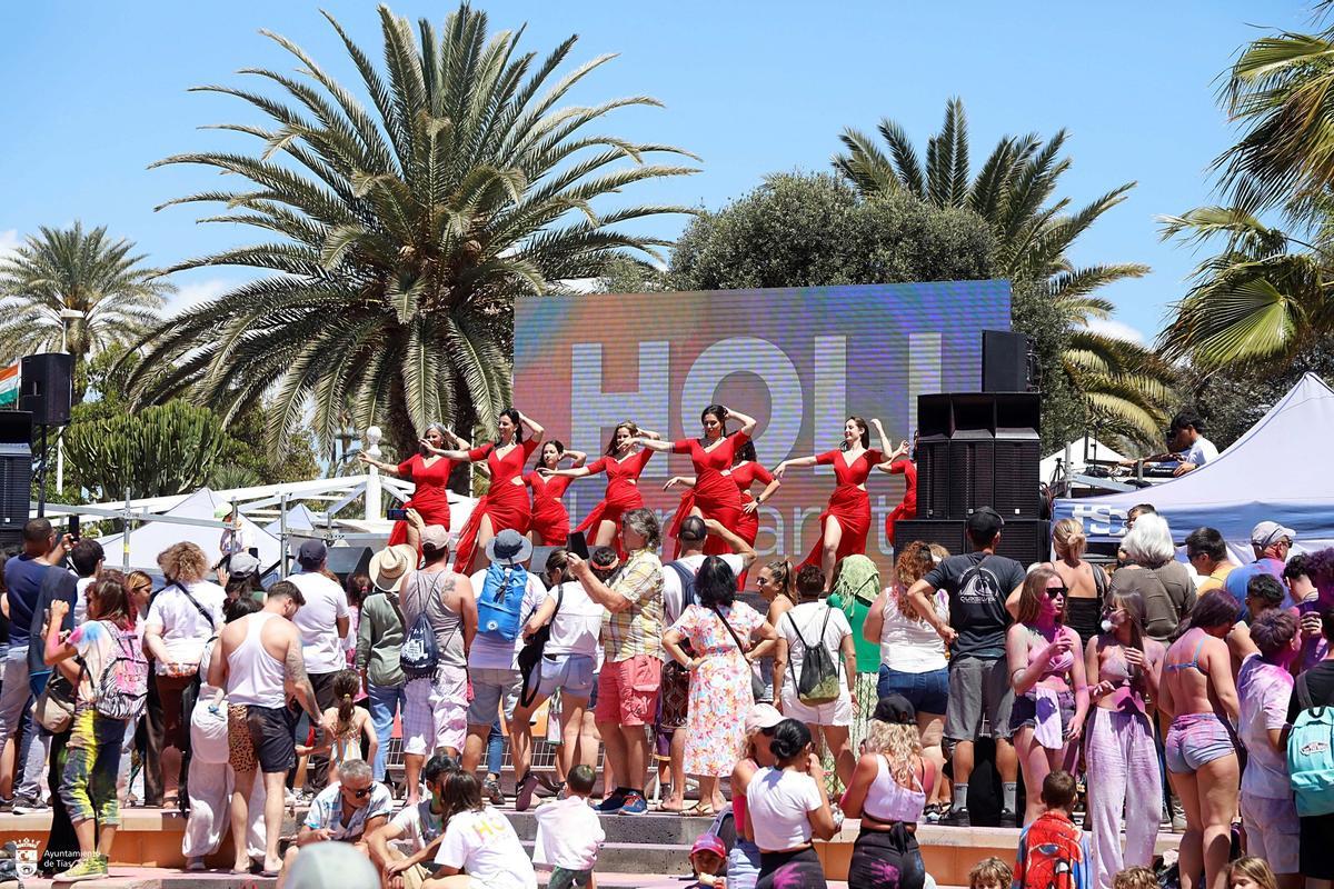 Festival Holi Lanzarote 2025 en Puerto del Carmen.