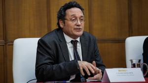 El fiscal general del Estado, Álvaro García Ortiz, interviene durante la inauguración de la 62ª promoción de acceso a la carrera fiscal, en el Centro de Estudios Jurídicos, a 16 de enero de 2024, en Madrid (España).