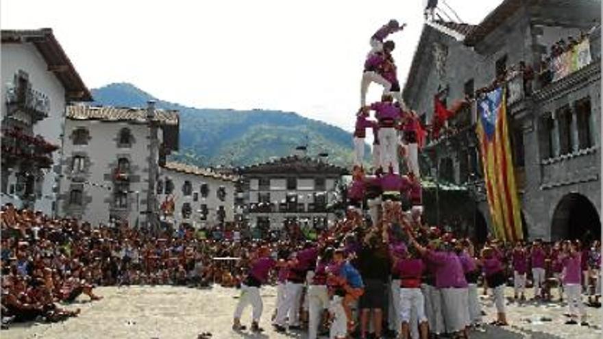 Els Moixiganguers alcen els seus castells a Navarra