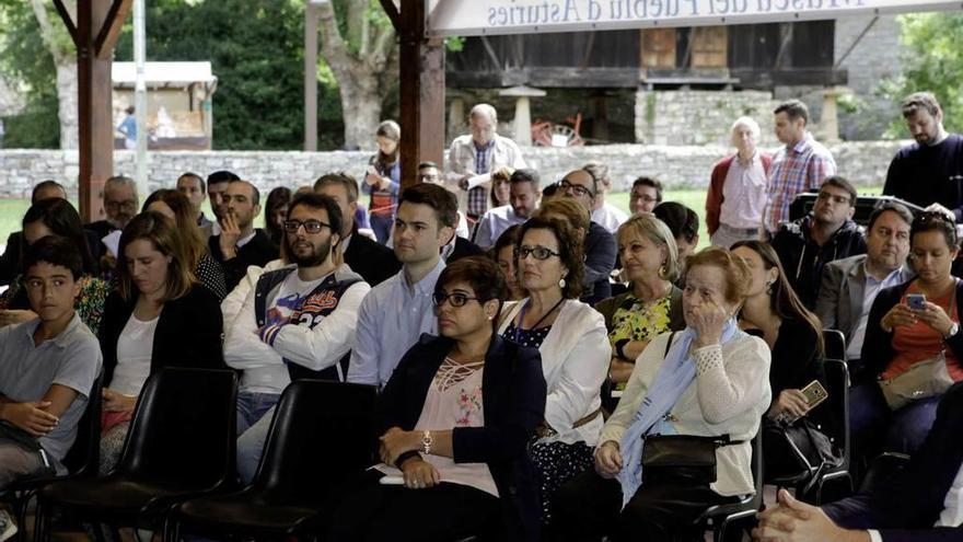 Una parte del público que asistió, ayer en la FIDMA, al acto del Día del Joven Empresario.