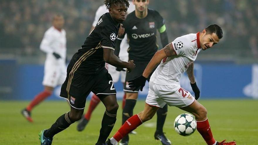 El Sevilla se clasifica con un sufrido empate