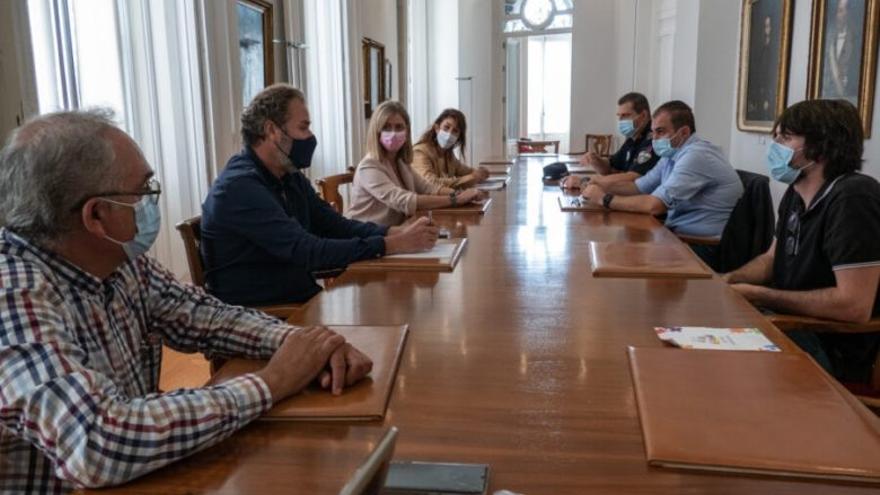 Reunión en el Ayuntamiento de Cartagena.