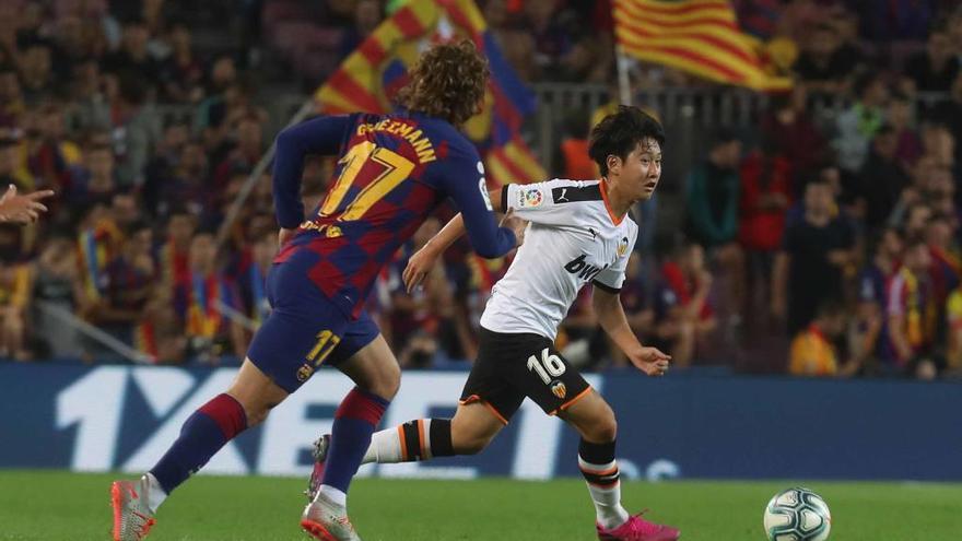 El partido que disputaron FC Barcelona y Valencia CF en el Camp Nou.