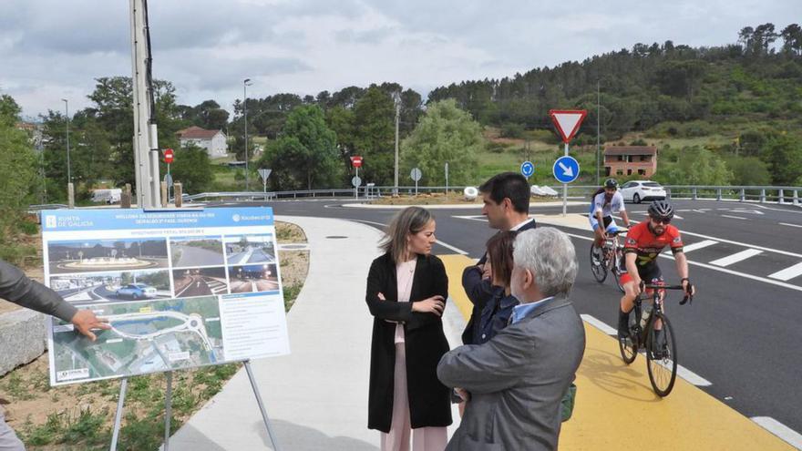 Culmina la segunda fase de obras en Seixalbo para mejorar la seguridad vial en el entorno del tanatorio