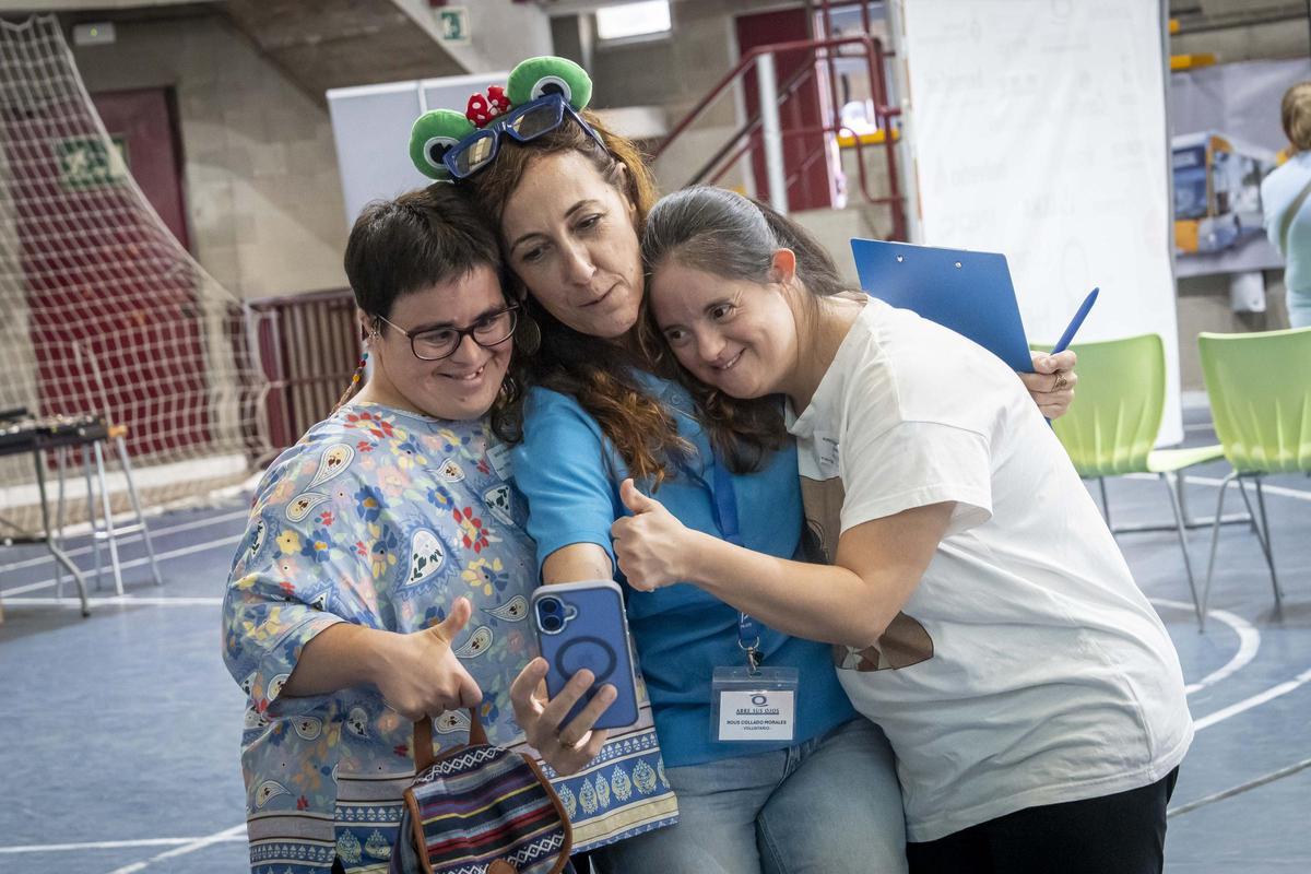 Sant Adrià ofrece revisiones gratuitas de vista y oído a más de 600 personas vulnerables