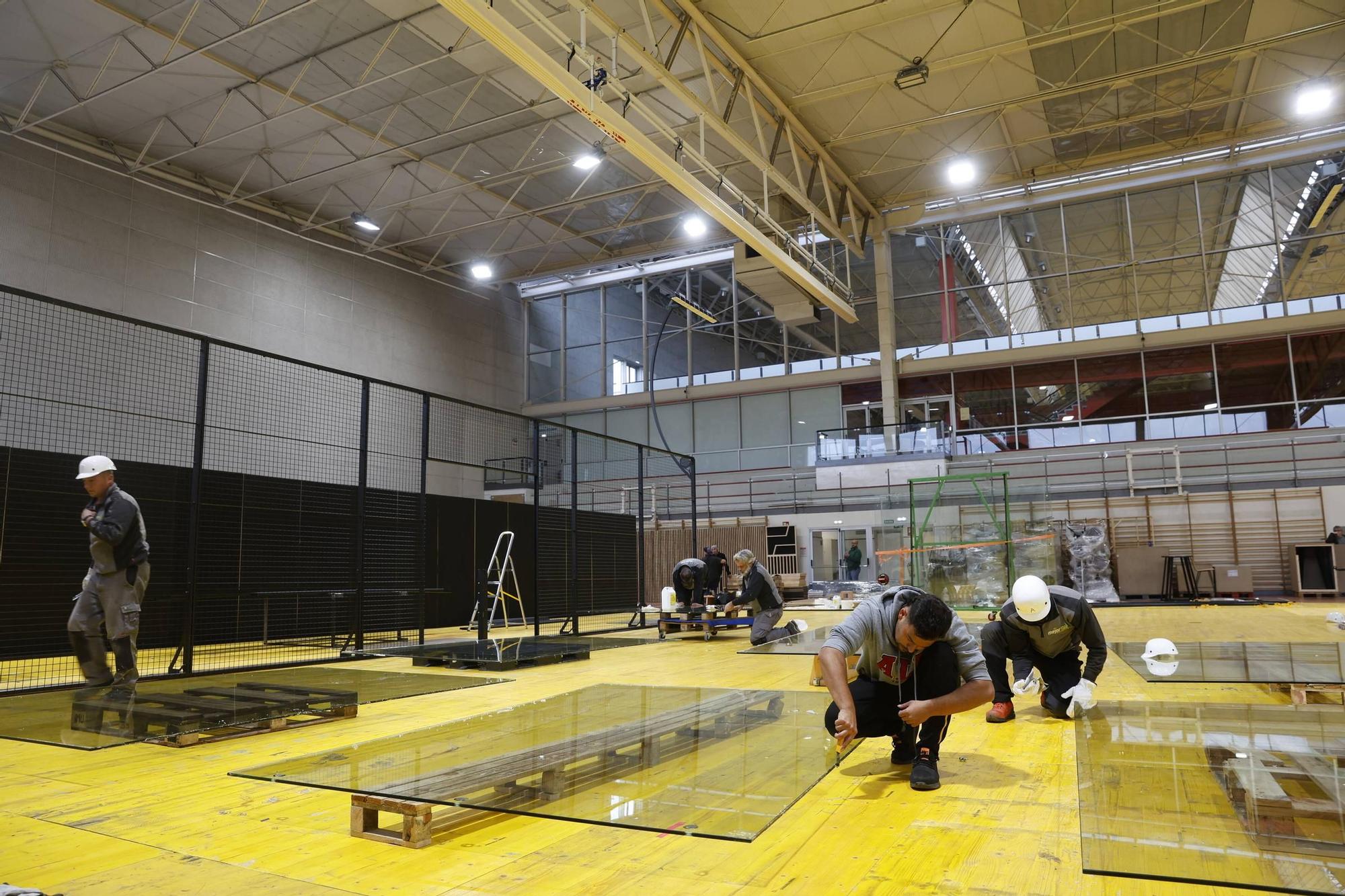 Los preparativos para el Gijón Premier Padel P2, en imágenes