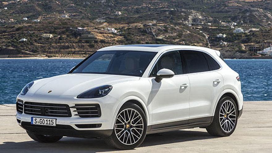 El Porsche Cayenne cuenta con una nueva imagen