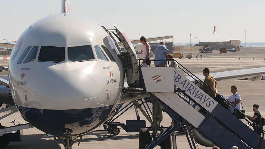 El Gobierno afirma que el aeropuerto de Córdoba tiene &quot;capacidad y precios competitivos&quot;