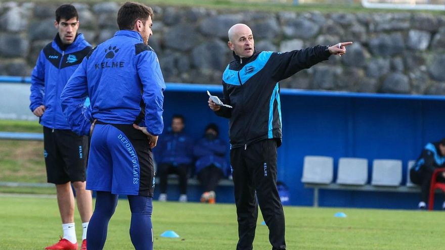 Javi Cabello, nuevo entrenador del Eldense