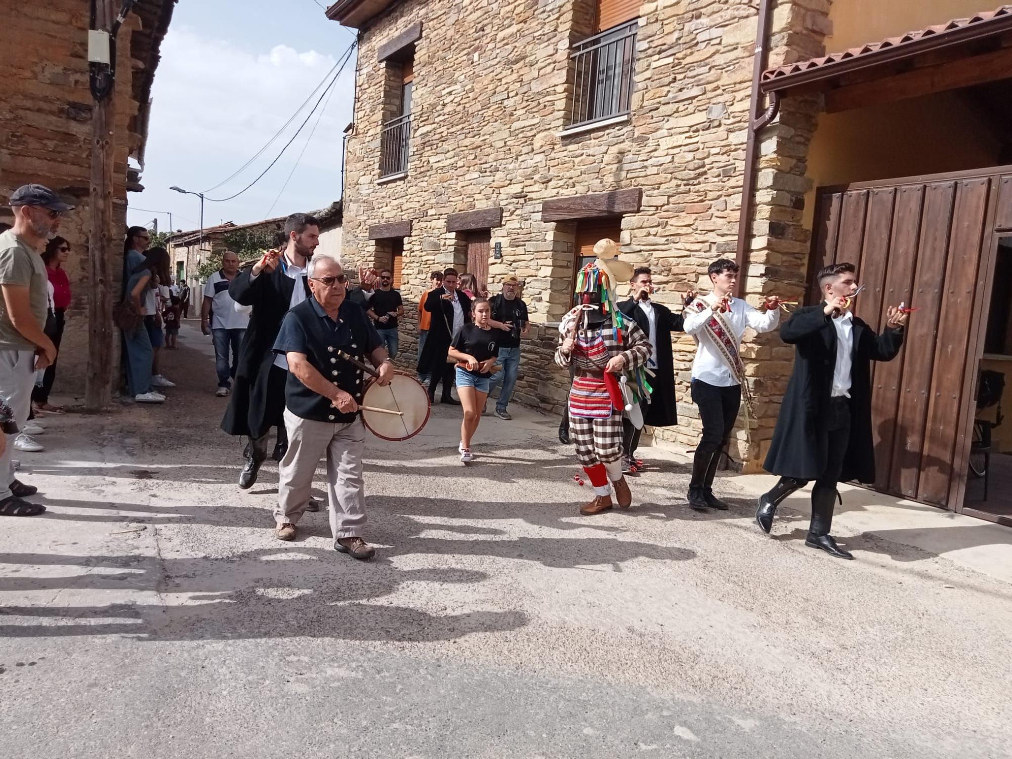 Las mascaradas zamoranas exaltan su autenticidad en Pobladura de Aliste