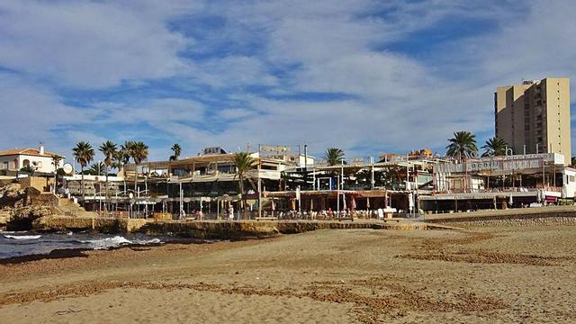 La zona de la Punta del Arenal de Xàbia, con cuatro de los locales afectados por esta orden | CARLOS LÓPEZ