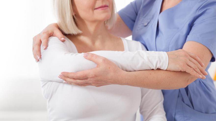 Cómo tratar el dolor de hombro, una de las dolencias más frecuentes en las consultas de Mallorca