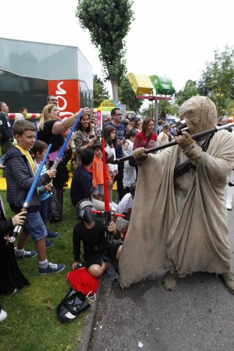 Desfile de "Starwars" en Metrópoli