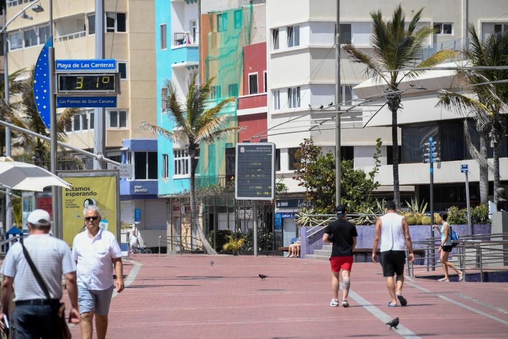 La fase 2 vuelve a llenar de vida Las Canteras