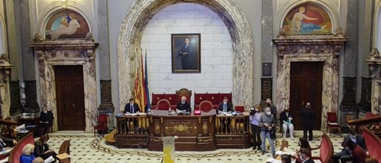 Imagen del pleno del Ayuntamiento de València.