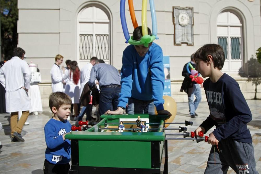 Fiesta infantil que la Asociación de Familiares de Niños con Cáncer (Afacmur)