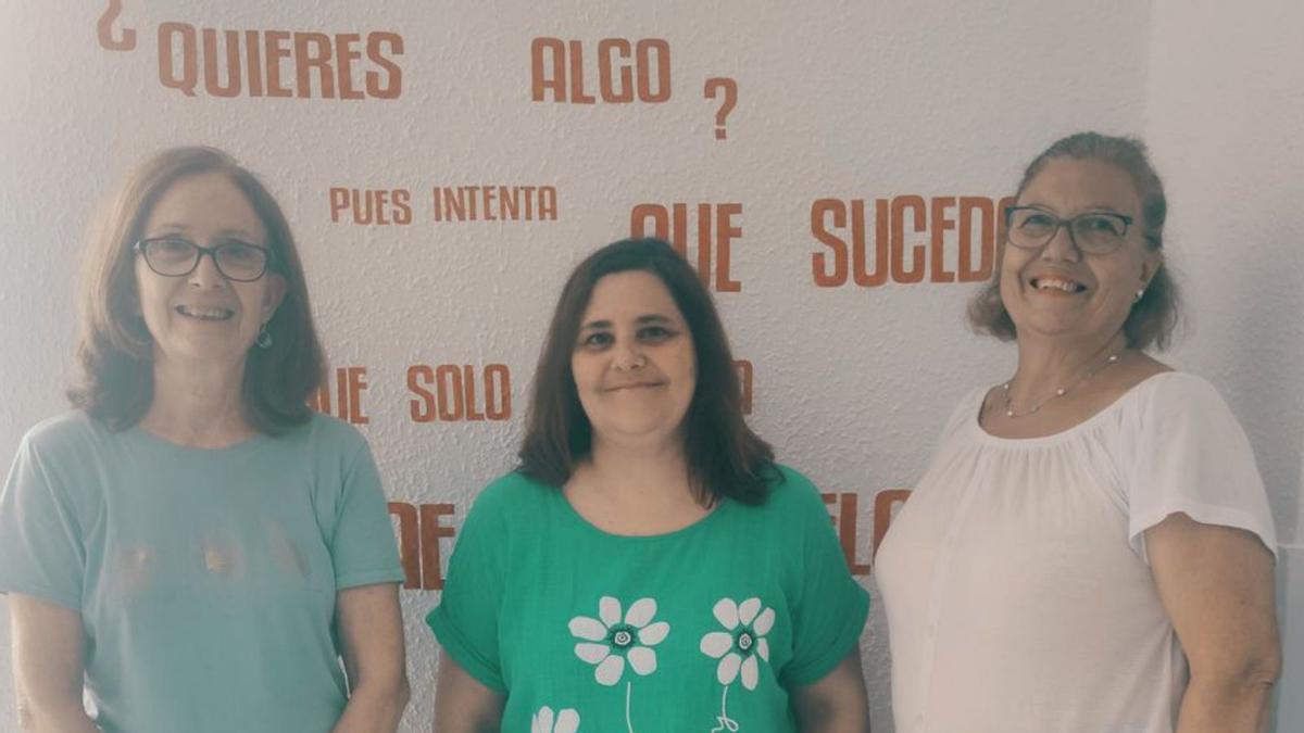 Representants de l’Associació Proyecto Empar. | LEVANTE-EMV