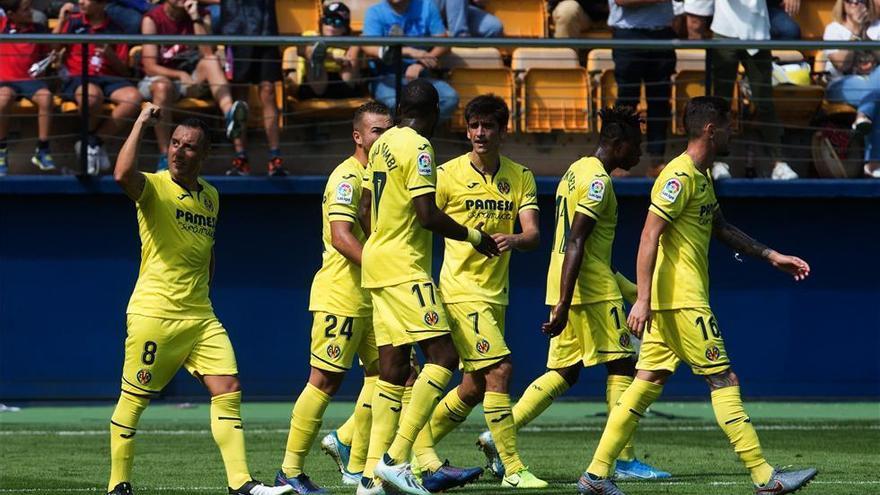 El Villarreal ya sabe ganar también en La Cerámica (2-0)