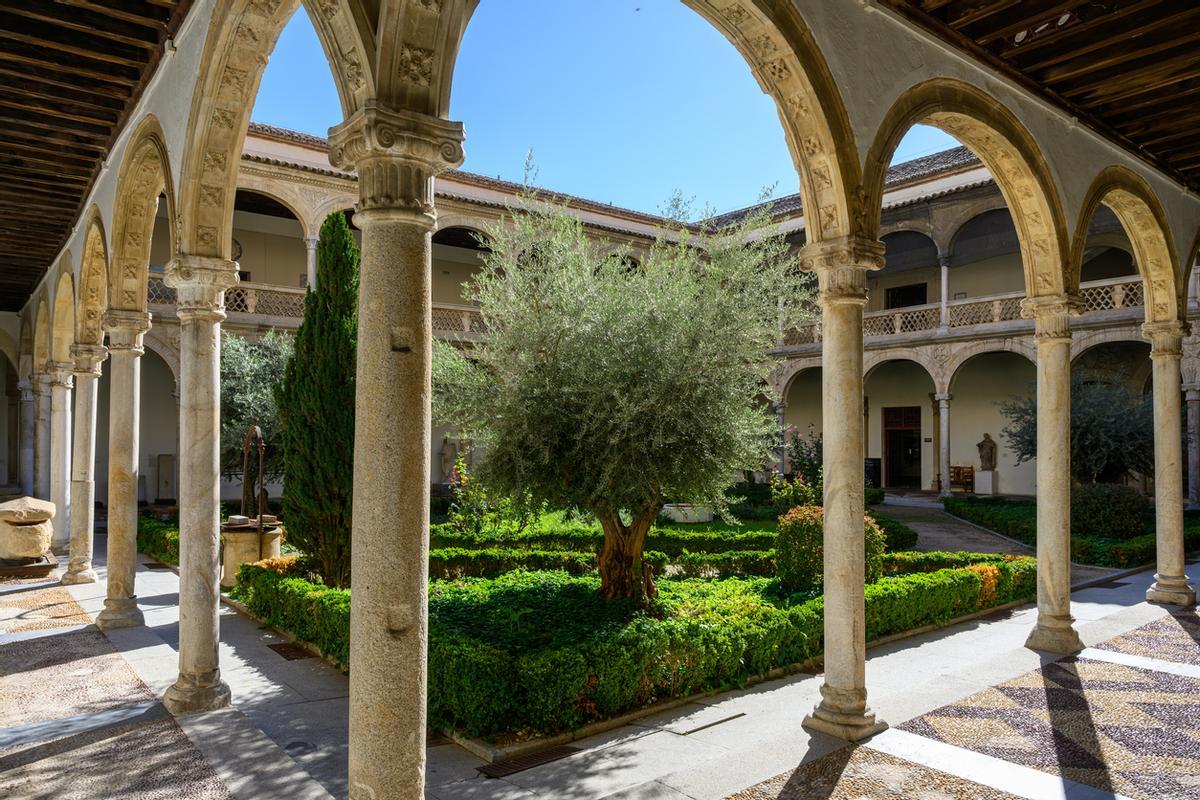 Patio del antiguo Hospital de Santa Cruz de Toledo