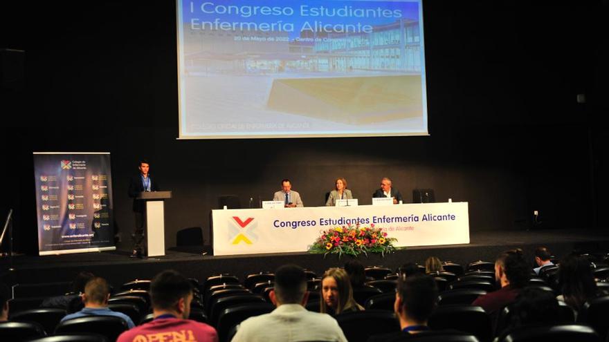 Presentación del primer congreso de estudiantes de Enfermería este viernes en Elche