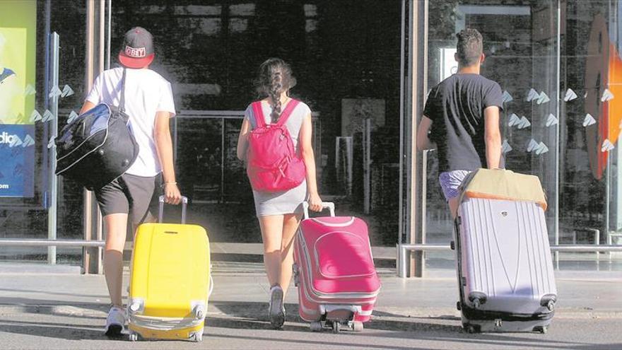 El retorno de emigrantes a Castellón se dispara por la mejora laboral