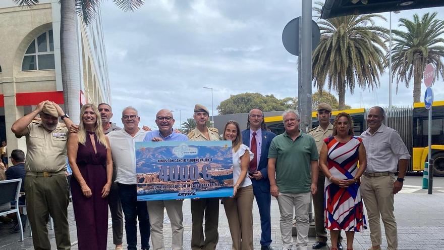 El Regimiento Canarias 50 convierte la carrera La Isleta Extreme en apoyo para menores con cáncer