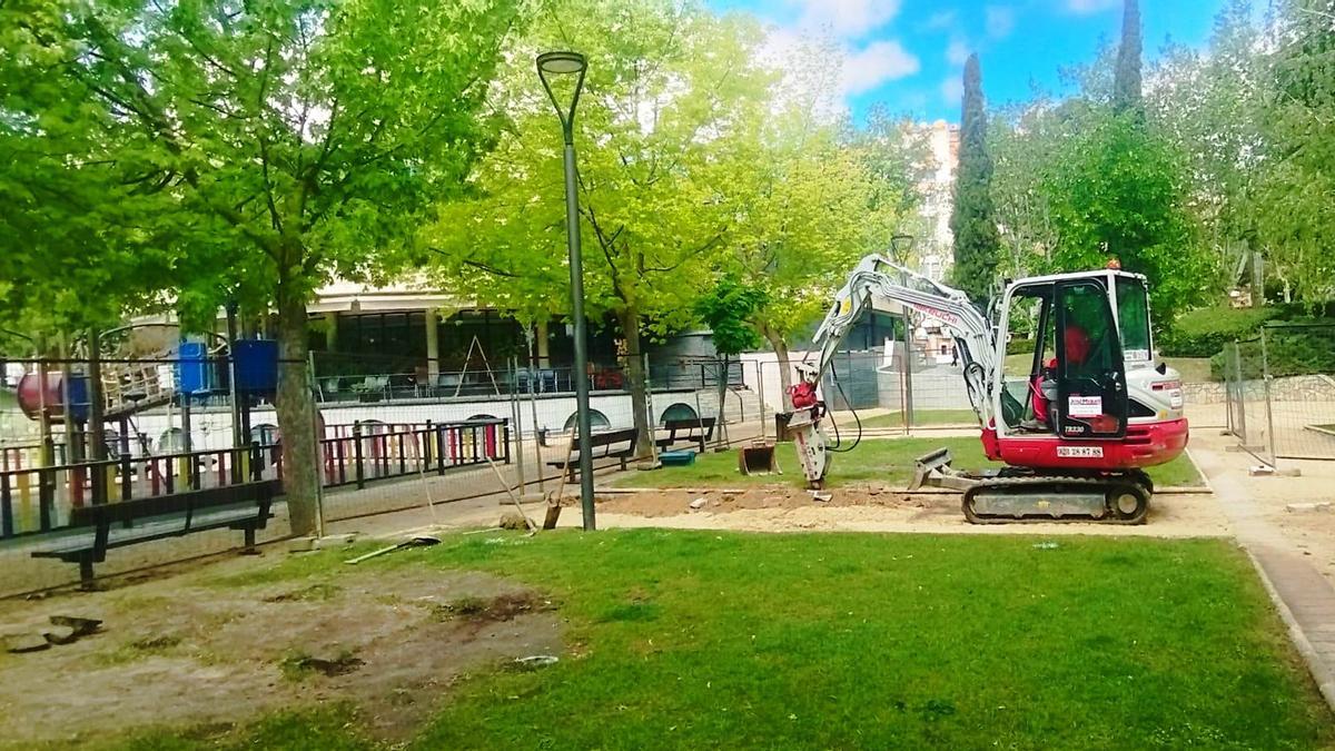 Comienzan las obras del nuevo parque de calistenia en La Marina.