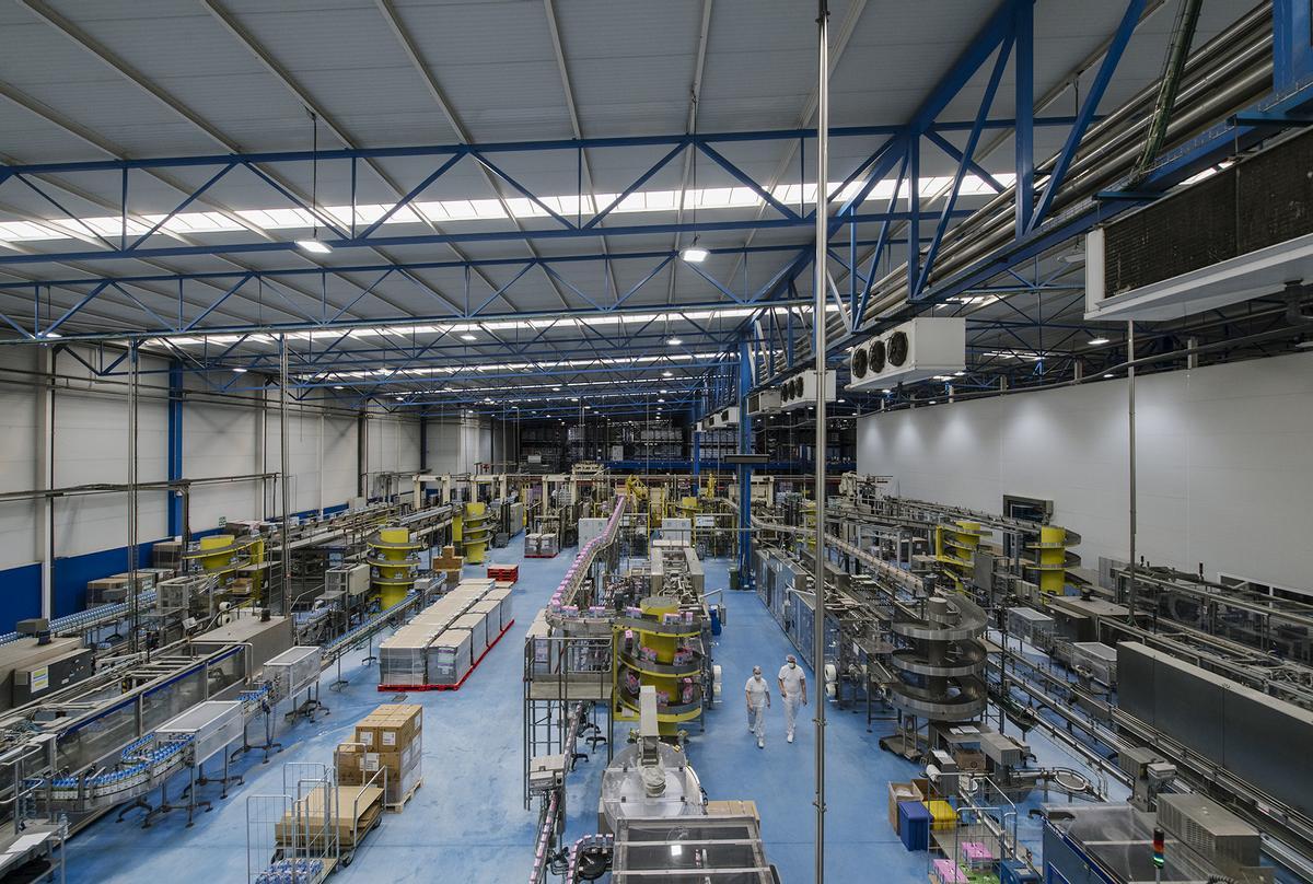 Interior de la planta de Làctia